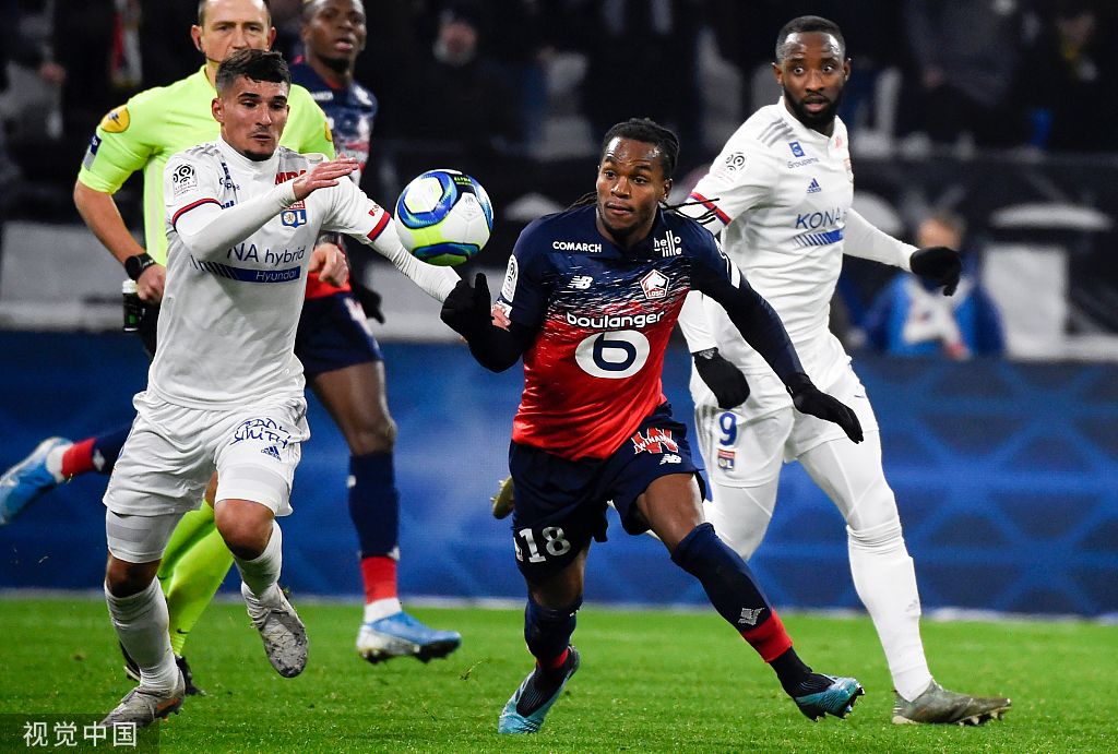 关于里尔客场小胜尼姆，保持领先优势的信息