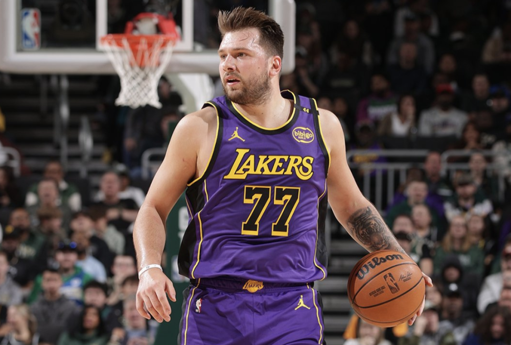 东契奇遭遇十五连败，切尔西教练面临压力！